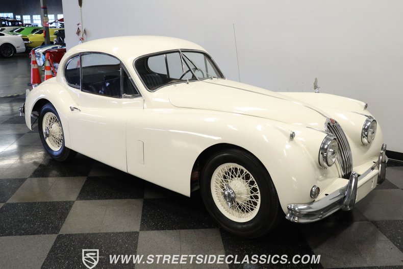 Unknown-Xk140-1956-White-Blue-15