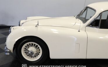 Unknown-Xk140-1956-White-Blue-23