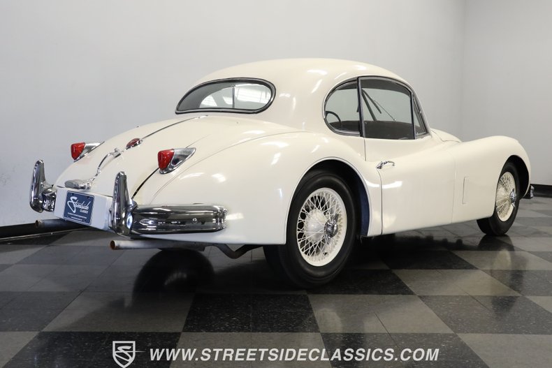Unknown-Xk140-1956-White-Blue-28