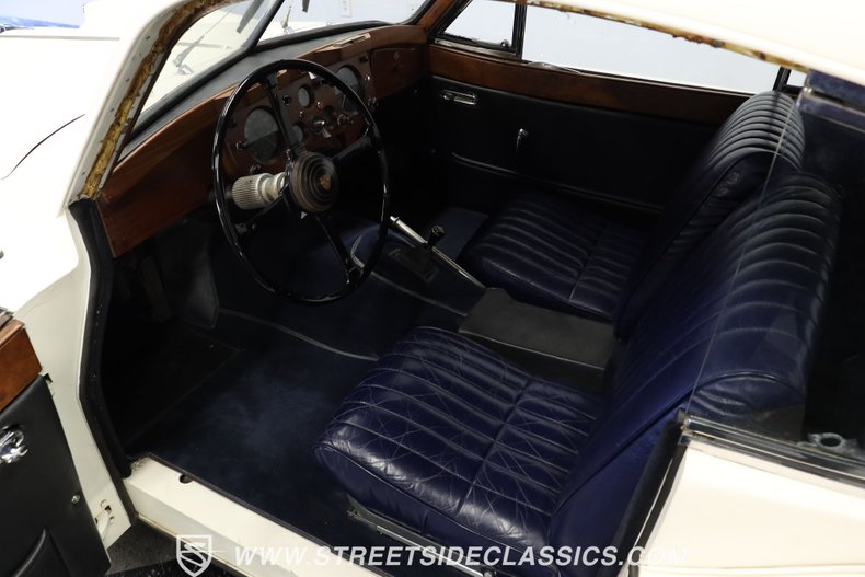 Unknown-Xk140-1956-White-Blue-3