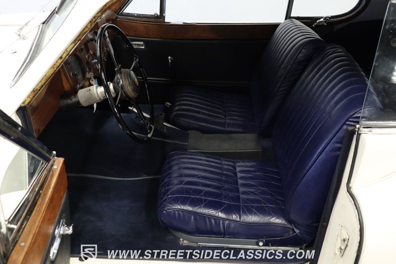 Unknown-Xk140-1956-White-Blue-37