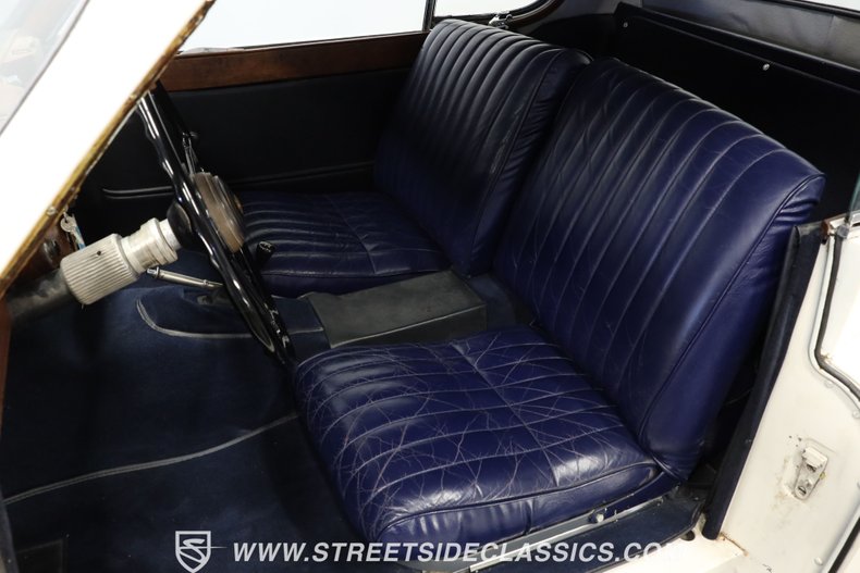 Unknown-Xk140-1956-White-Blue-42