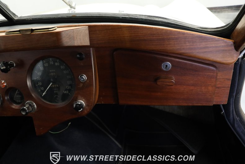 Unknown-Xk140-1956-White-Blue-47