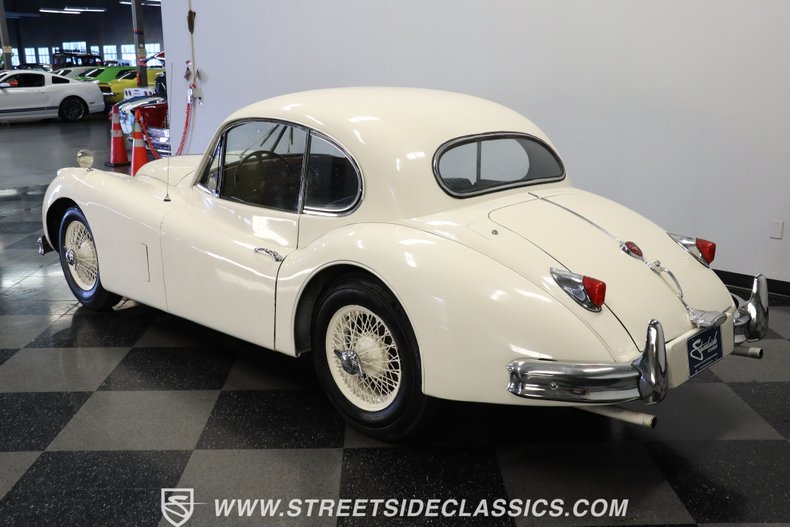 Unknown-Xk140-1956-White-Blue-5