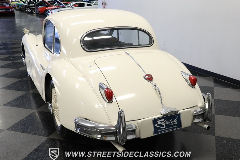 Unknown-Xk140-1956-White-Blue-6