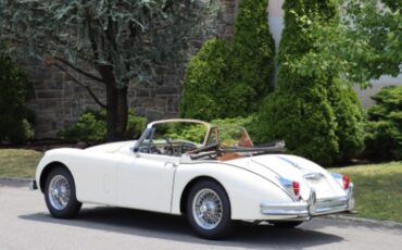 Unknown-Xk150-1961-White-Black-4