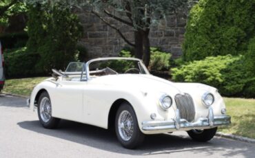 Unknown-Xk150-1961-White-Black-7