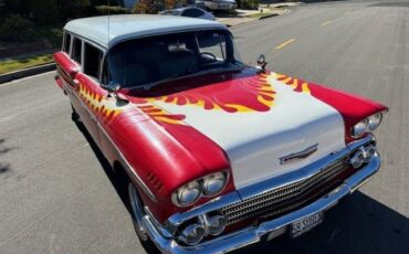 Unknown-Yeoman-1958-red-and-white-gray-7