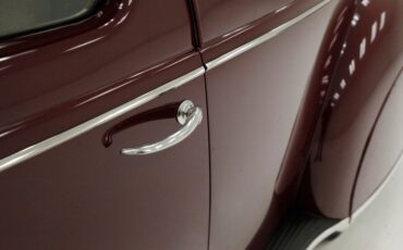 Unknown-Zephyr-1938-Burgundy-Beige-23
