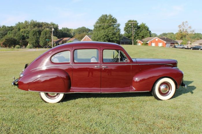 Unknown-Zephyr-1941-Burgundy-Gray-1