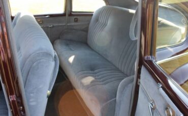 Unknown-Zephyr-1941-Burgundy-Gray-13