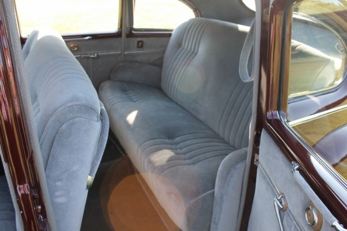 Unknown-Zephyr-1941-Burgundy-Gray-13