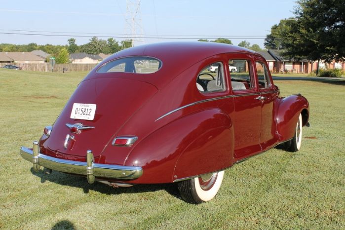 Unknown-Zephyr-1941-Burgundy-Gray-14