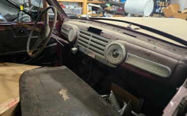 Unknown-Zephyr-1942-Burgundy-Gray-10