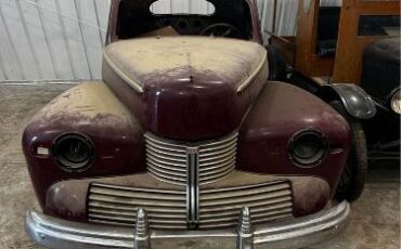 Unknown-Zephyr-1942-Burgundy-Gray-2
