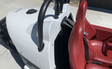 Vanderhall-Other-1980-White-Cranberry-Leather-12