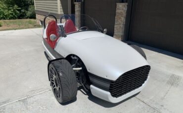 Vanderhall-Other-1980-White-Cranberry-Leather-16