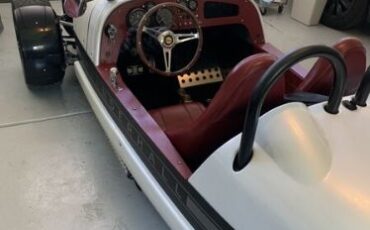 Vanderhall-Other-1980-White-Cranberry-Leather-4