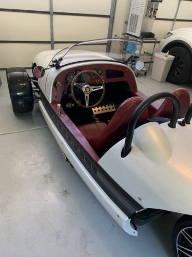 Vanderhall-Other-1980-White-Cranberry-Leather-4
