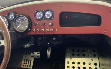 Vanderhall-Other-1980-White-Cranberry-Leather-5