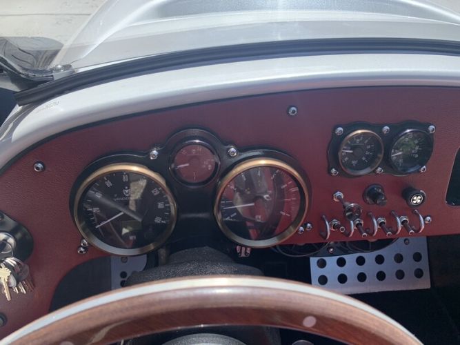 Vanderhall-Other-1980-White-Cranberry-Leather-6