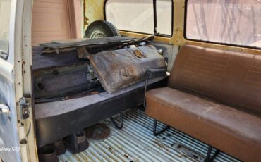 Volkswagen-1975-grey-9