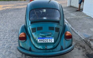 Volkswagen-1994-green-6