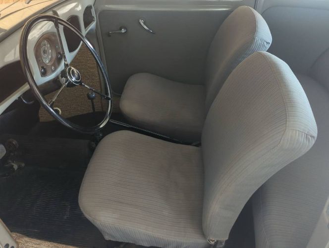 Volkswagen-Beetle-1952-Pearl-Gray-Gray-17