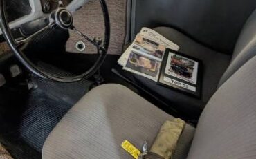 Volkswagen-Beetle-1952-Pearl-Gray-Gray-18