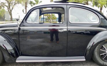 Volkswagen-Beetle-1959-Black-Blue-33