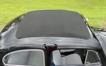 Volkswagen-Beetle-1959-Black-Blue-39
