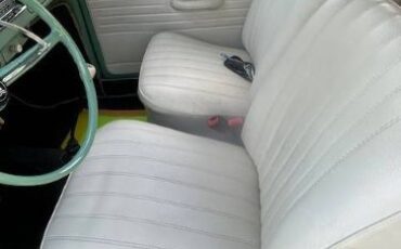 Volkswagen-Beetle-1961-Green-3