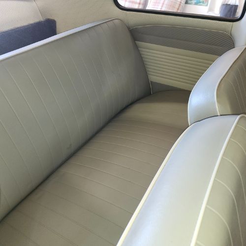 Volkswagen-Beetle-1964-14