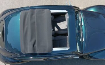 Volkswagen-Beetle-1967-Green-2