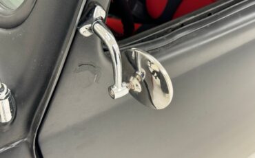 Volkswagen-Beetle-1968-Flat-Black-Black-15