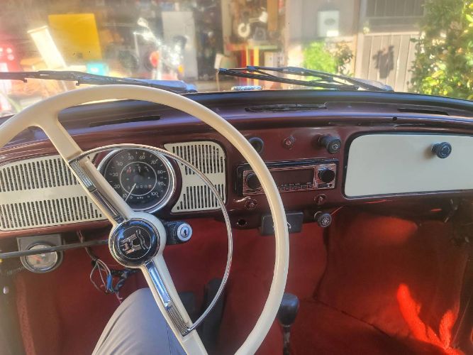 Volkswagen-Beetle-1969-Custom-5