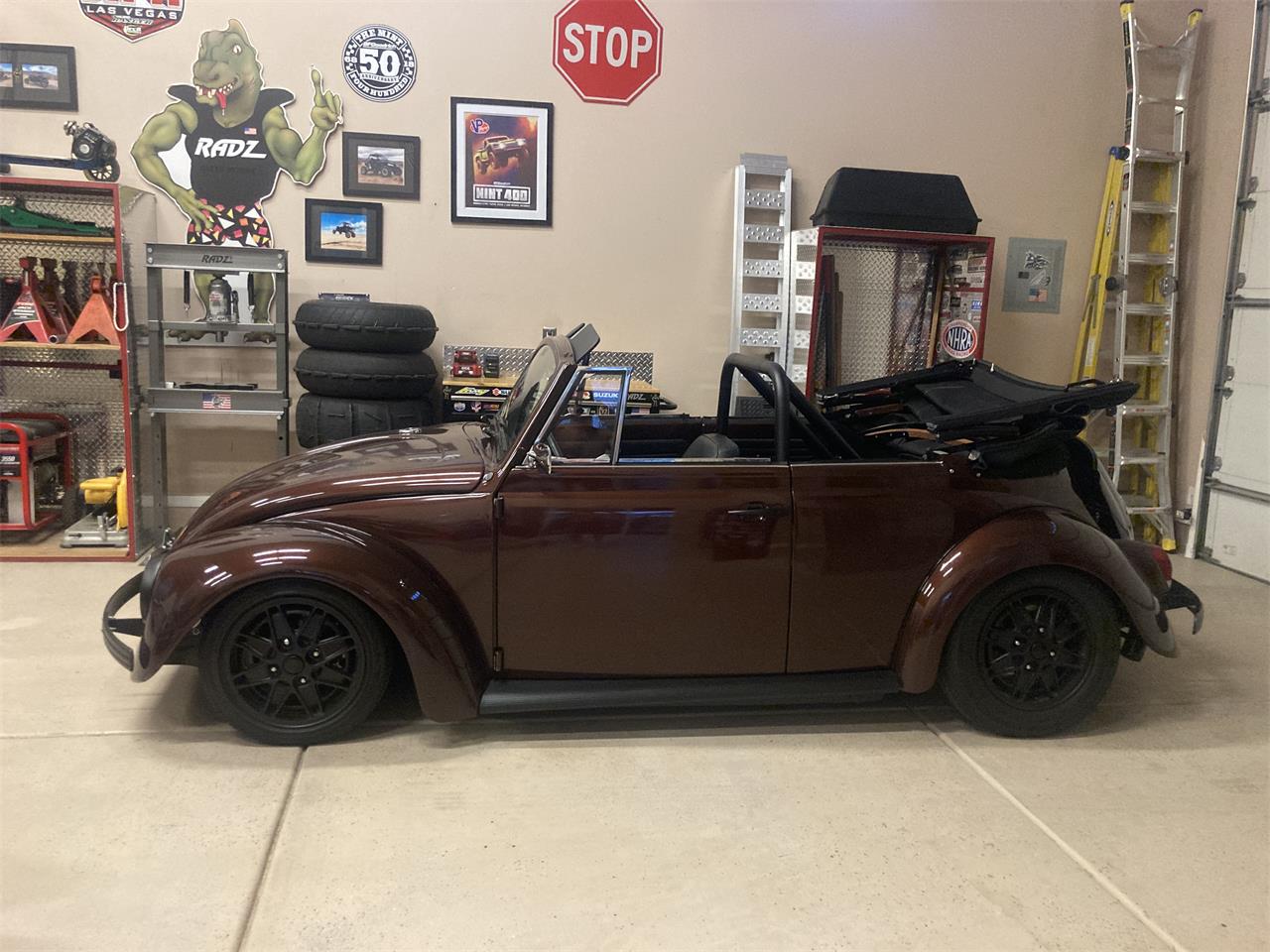 Volkswagen-Beetle-1970-ROOTBEER-BROWN-AVANTE-BLACK-22