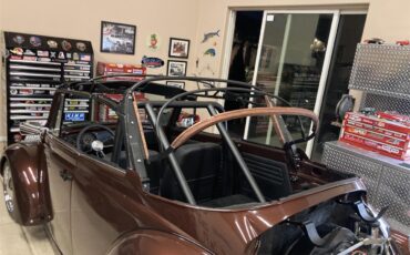 Volkswagen-Beetle-1970-ROOTBEER-BROWN-AVANTE-BLACK-23