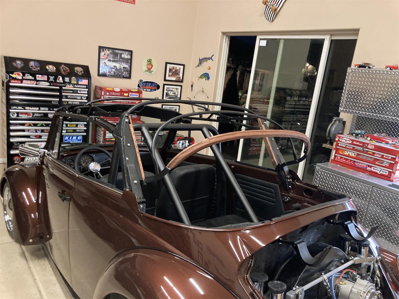 Volkswagen-Beetle-1970-ROOTBEER-BROWN-AVANTE-BLACK-23