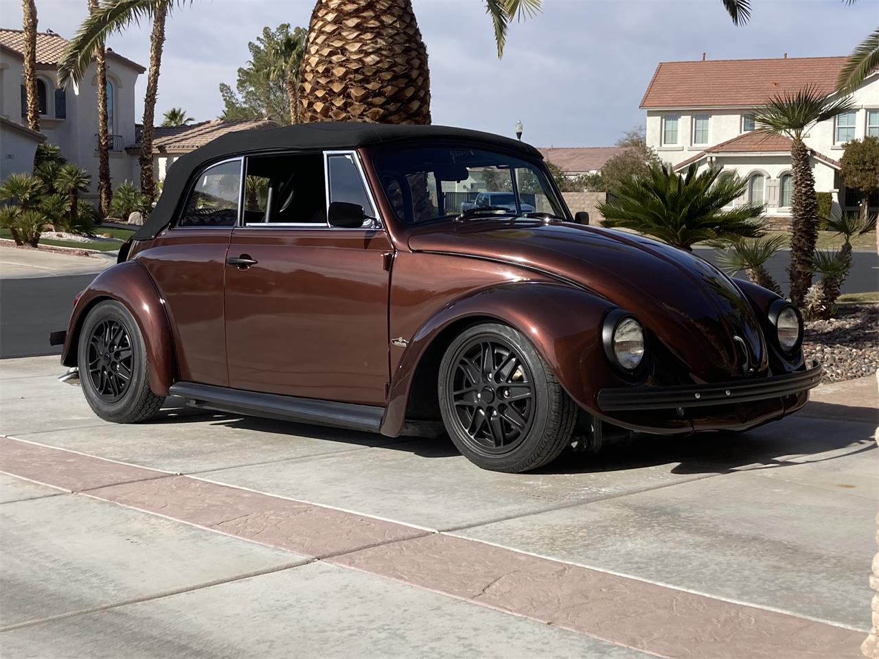 Volkswagen-Beetle-1970-ROOTBEER-BROWN-AVANTE-BLACK-7
