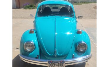 Volkswagen-Beetle-1973-Turquois-Black-4