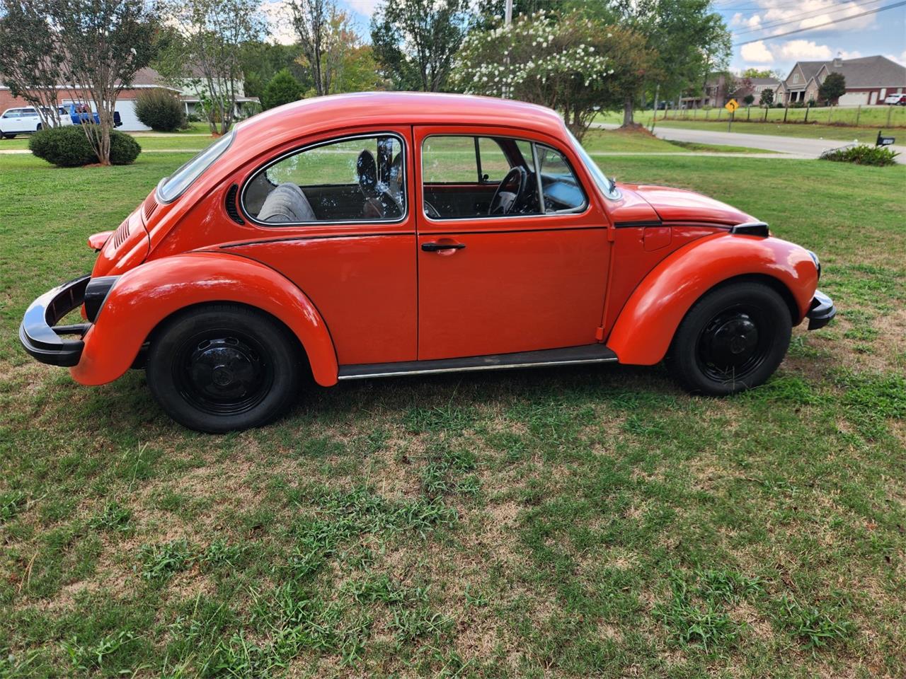 Volkswagen-Beetle-1974-Competition-Orange-light-grayblack-1