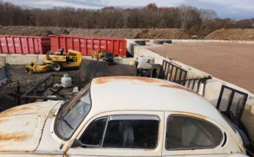 Volkswagen-Beetle-1975-18