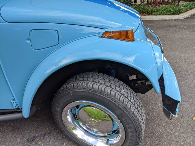 Volkswagen-Beetle-1975-Sky-Blue-Black-15