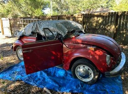 Volkswagen-Beetle-1976-Red-2