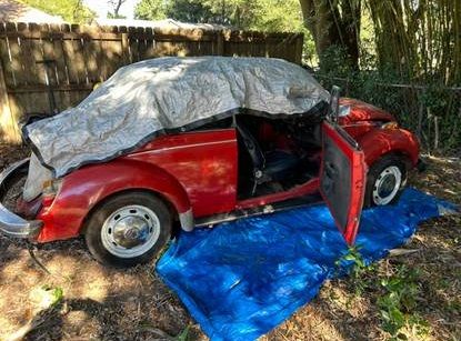 Volkswagen-Beetle-1976-Red-3