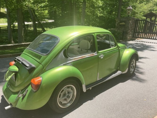 Volkswagen-Beetle-1977-Green-White-1