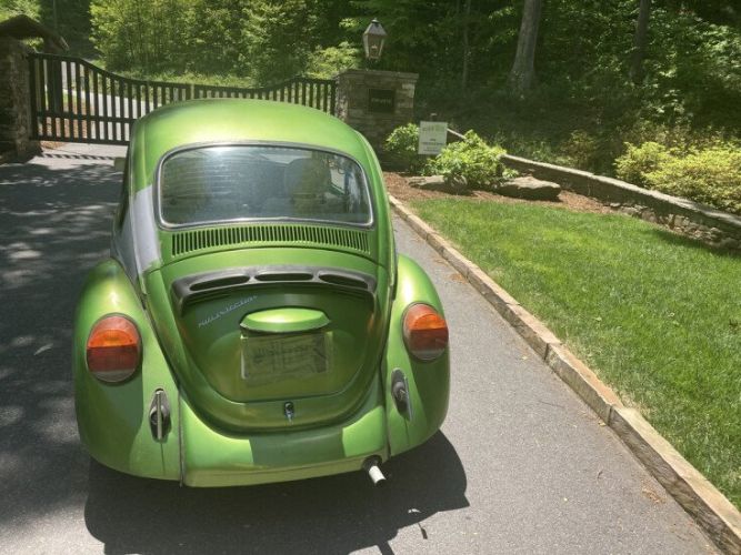 Volkswagen-Beetle-1977-Green-White-7