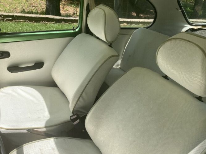Volkswagen-Beetle-1977-Green-White-8