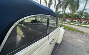 Volkswagen-Beetle-1977-White-Black-1